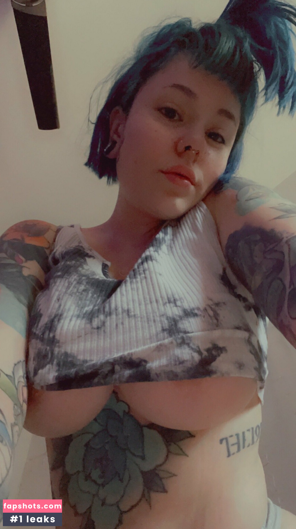 sleepylaika gallery photo #103