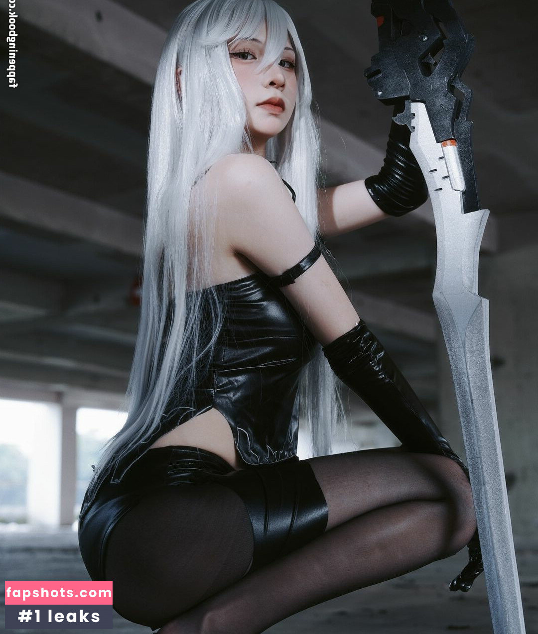 SleepyStella gallery photo #6