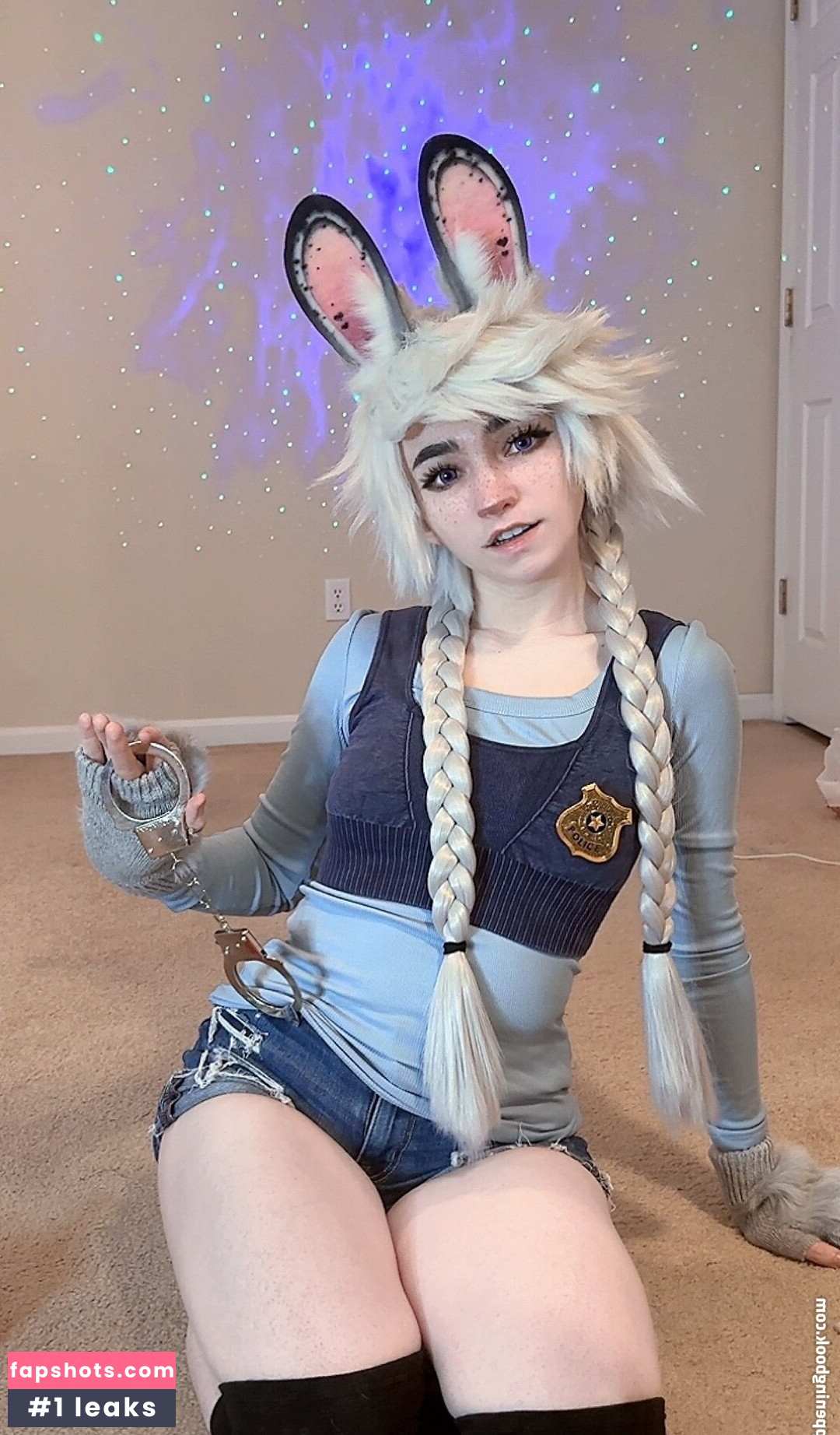 Sleepystrawbaby gallery photo #9