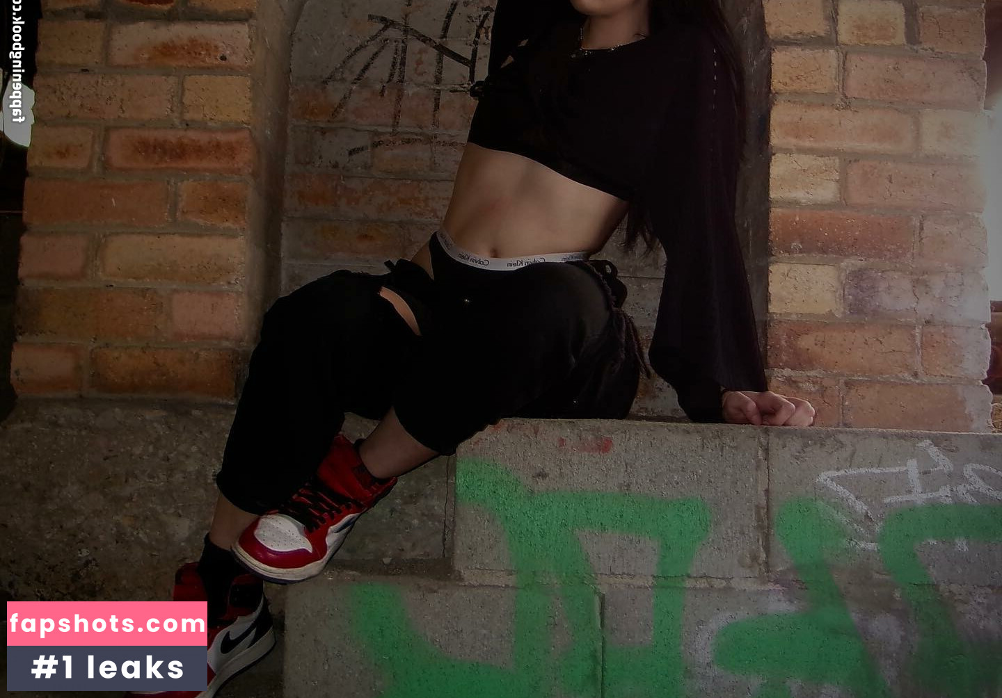 sleppyy nude babe gallery