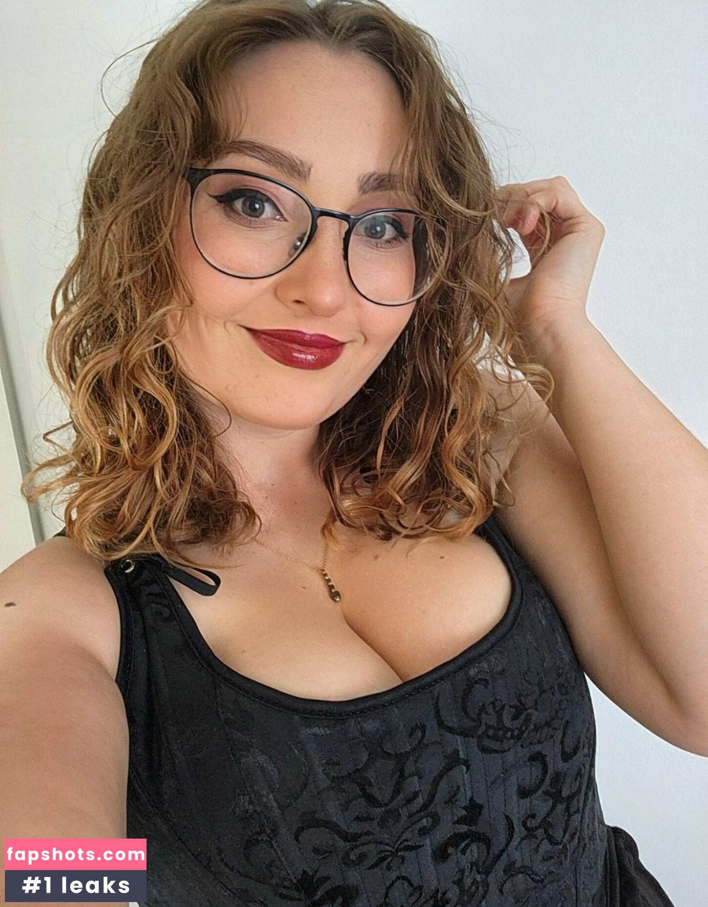 Slipperygoblin gallery photo #26