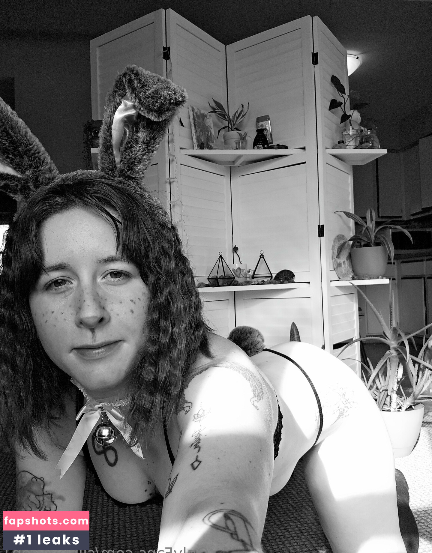 slippysiren1 gallery photo #14