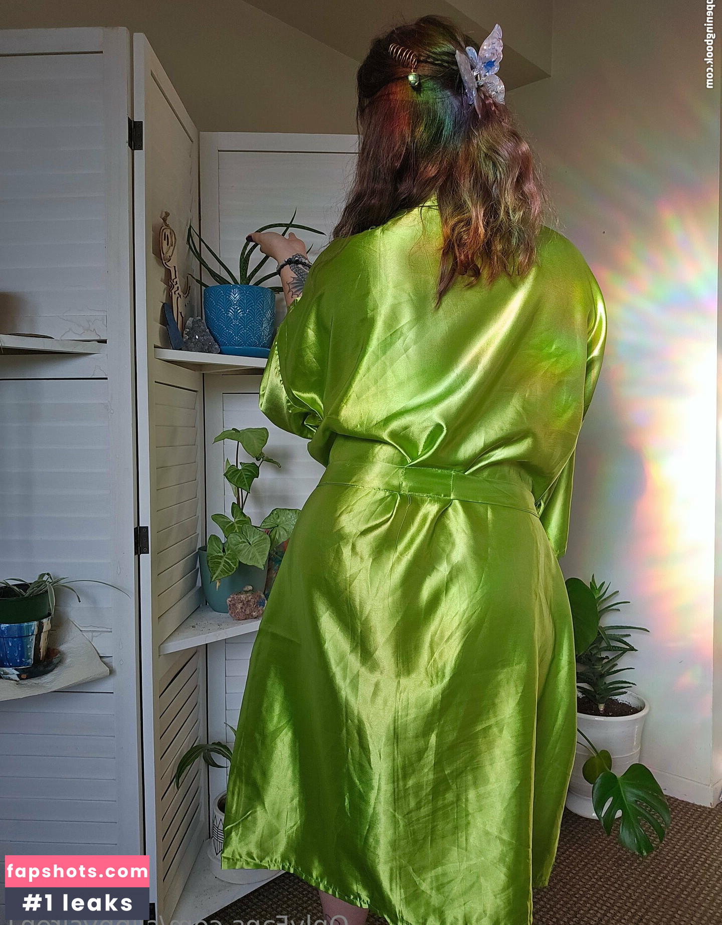 slippysiren1 gallery photo #7