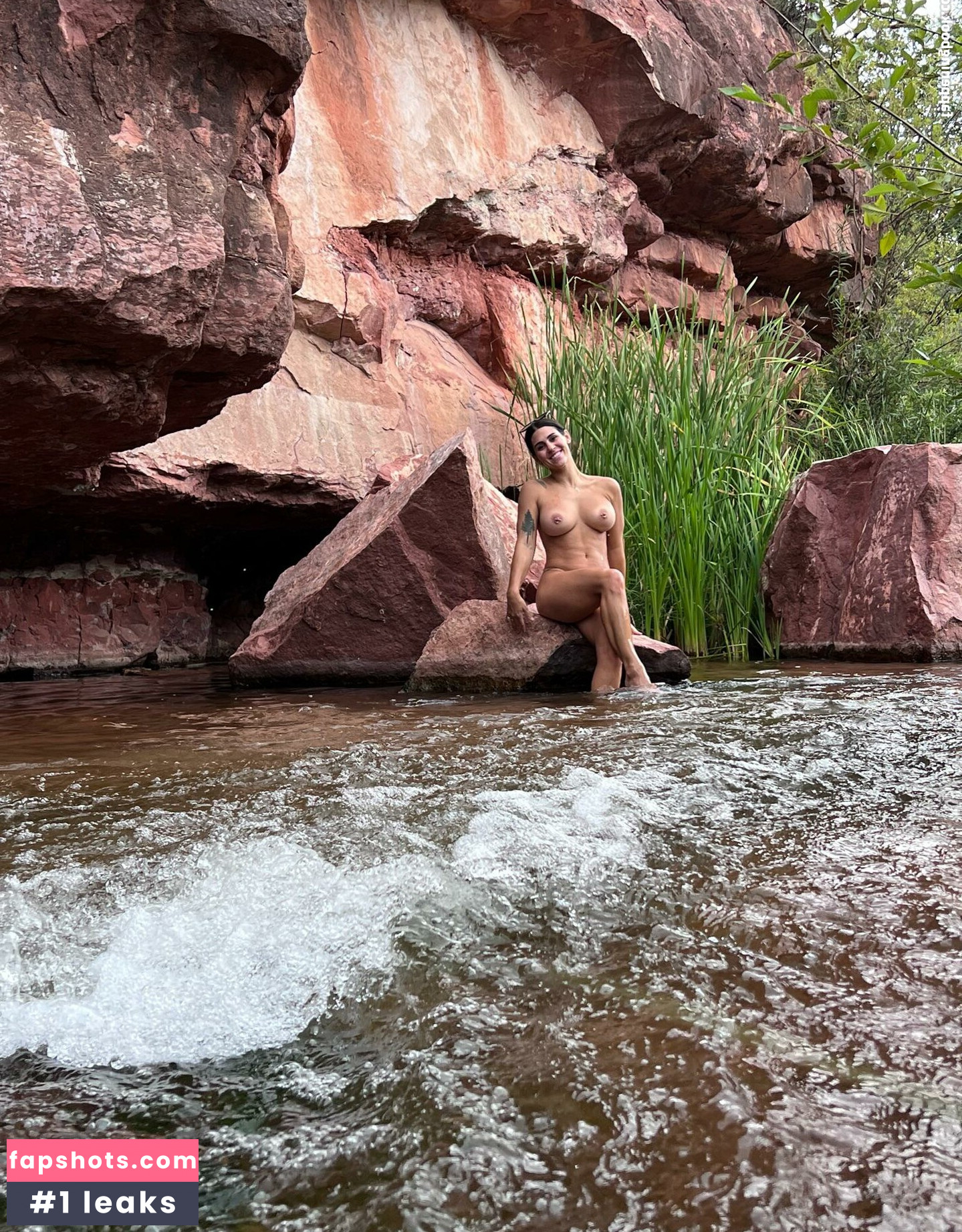 Sloane Nash Filtración Desnuda OnlyFans Foto #7 - Fapshots