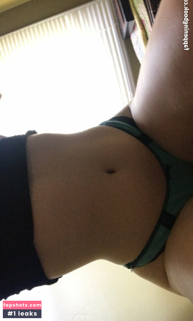 sluttylilypad Nude Leaks OnlyFans Photos #18 - LeakJerk