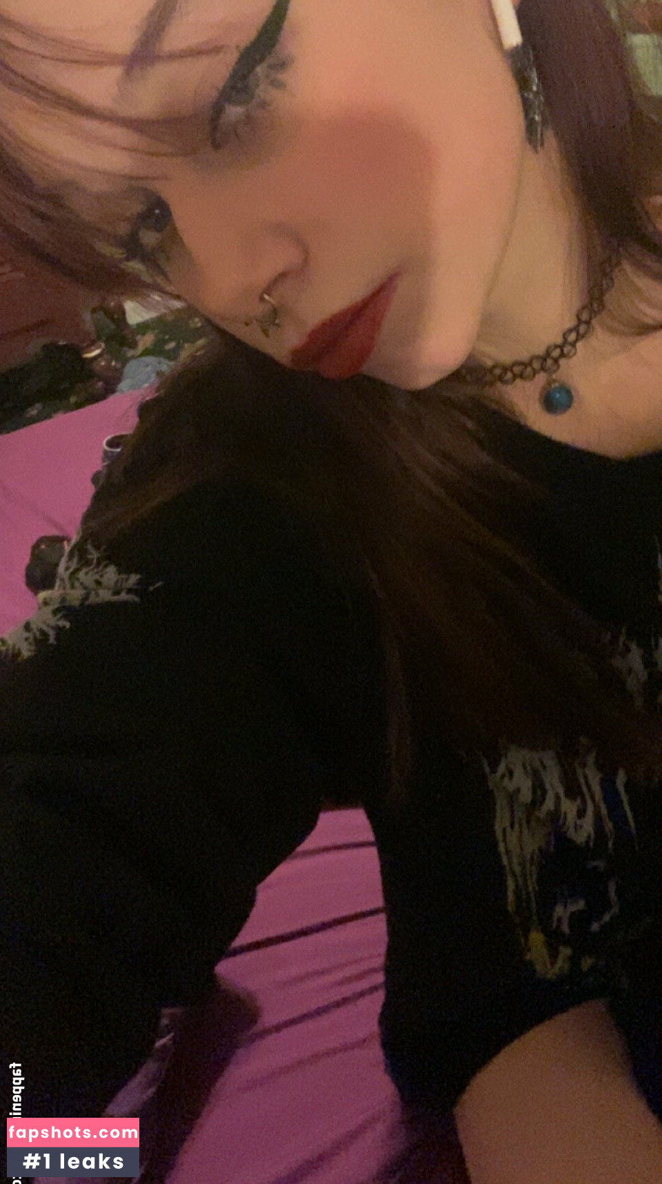 sluttylilypad Nude Leaks OnlyFans Photos #7 - LeakJerk