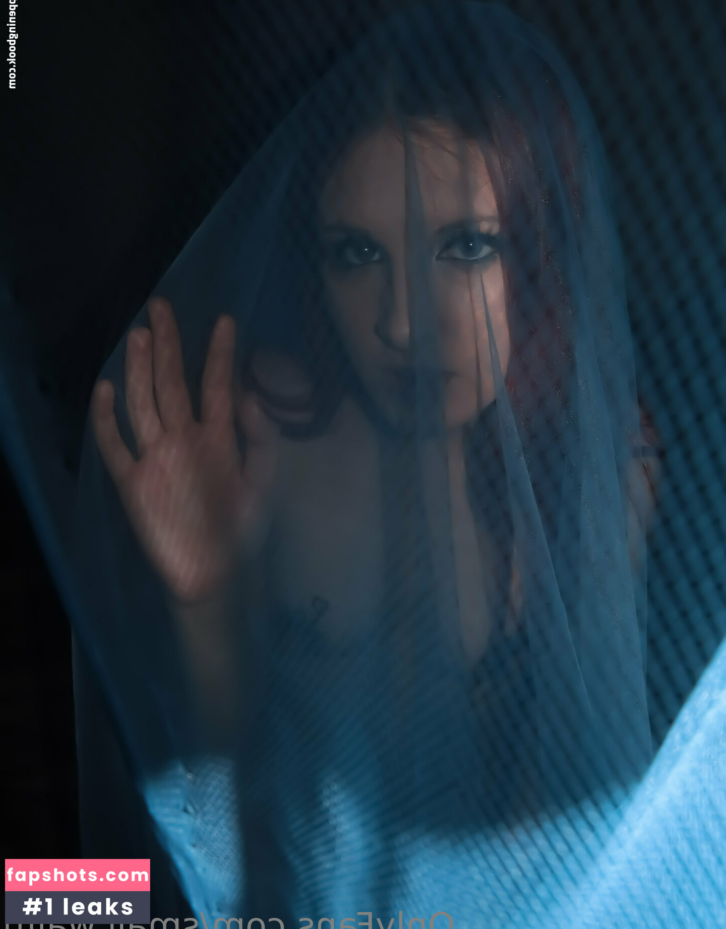 small.waifu gallery photo #59