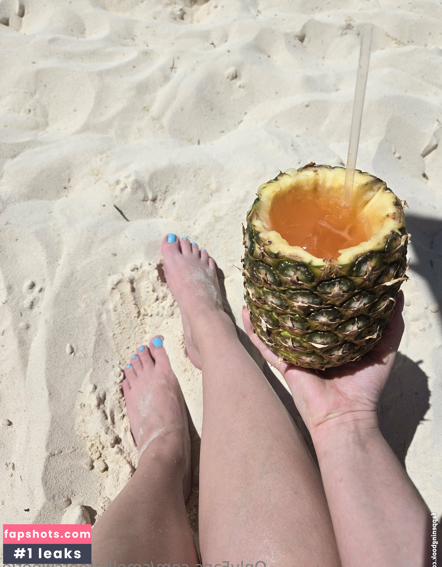 smelliefeetsweetie gallery photo #3