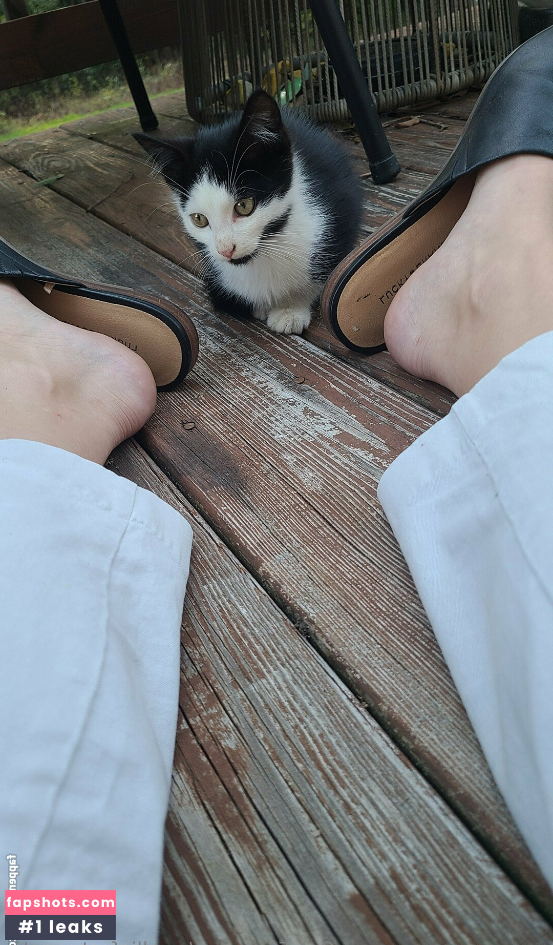 smelliefeetsweetie gallery photo #6