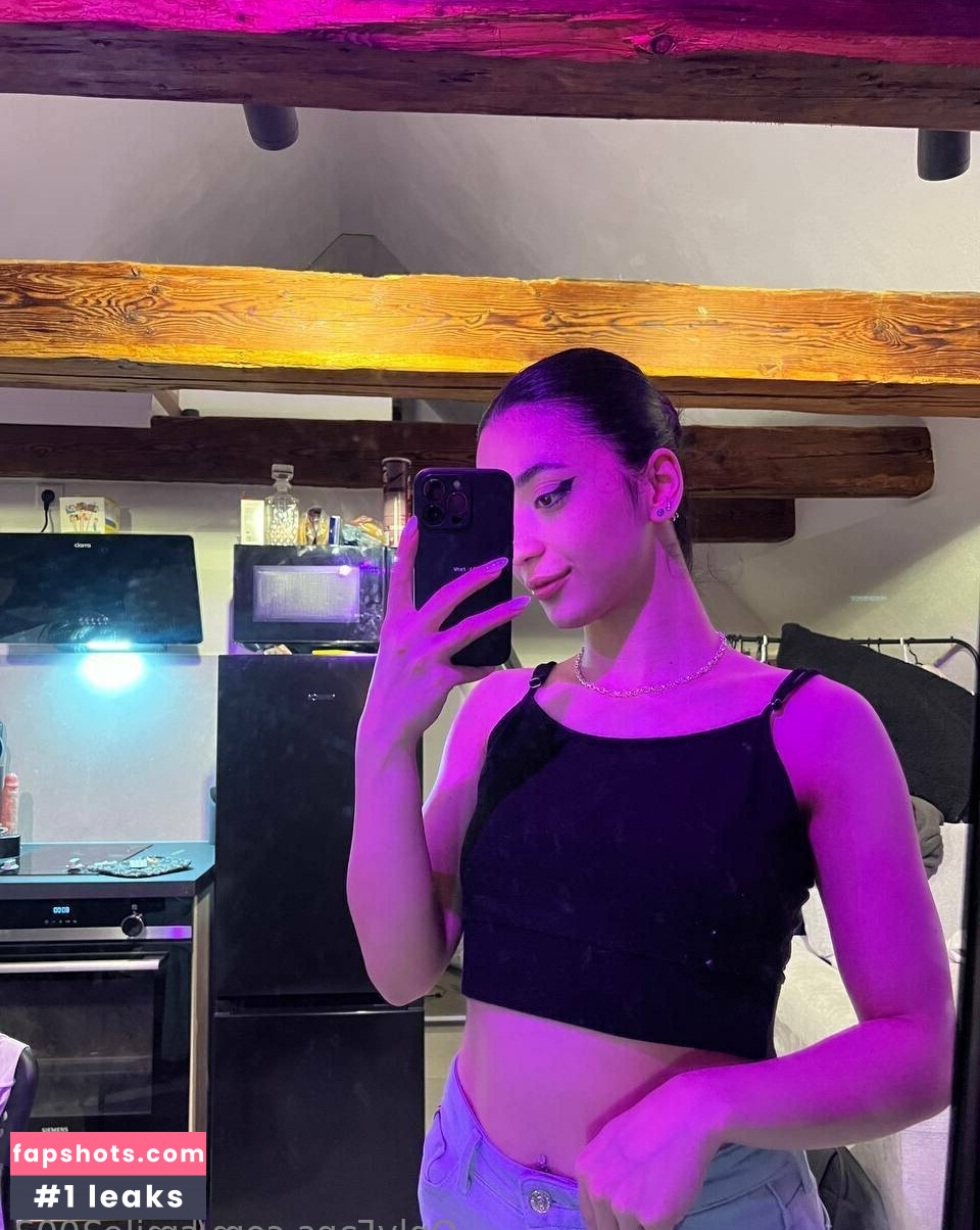 smile2003 gallery photo #11