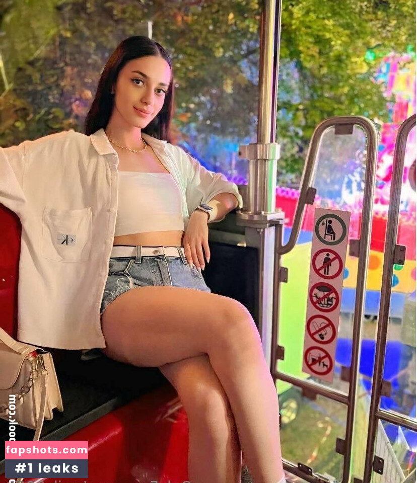 smile2003 gallery photo #16