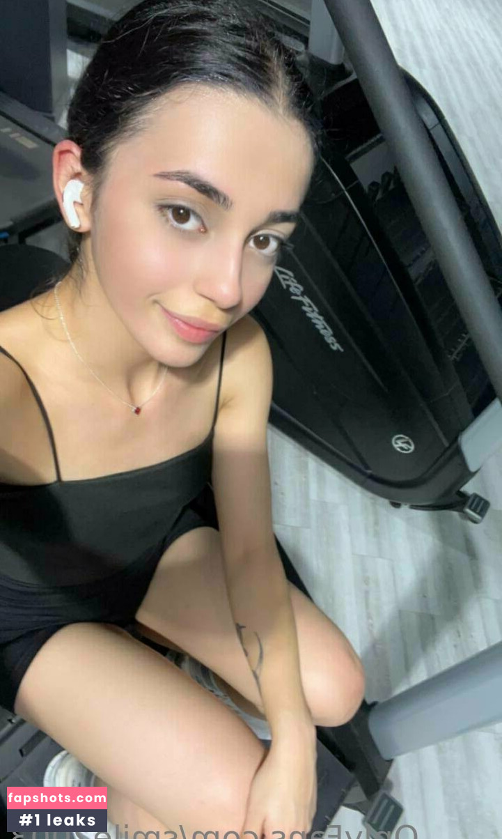 smile2003 gallery photo #32