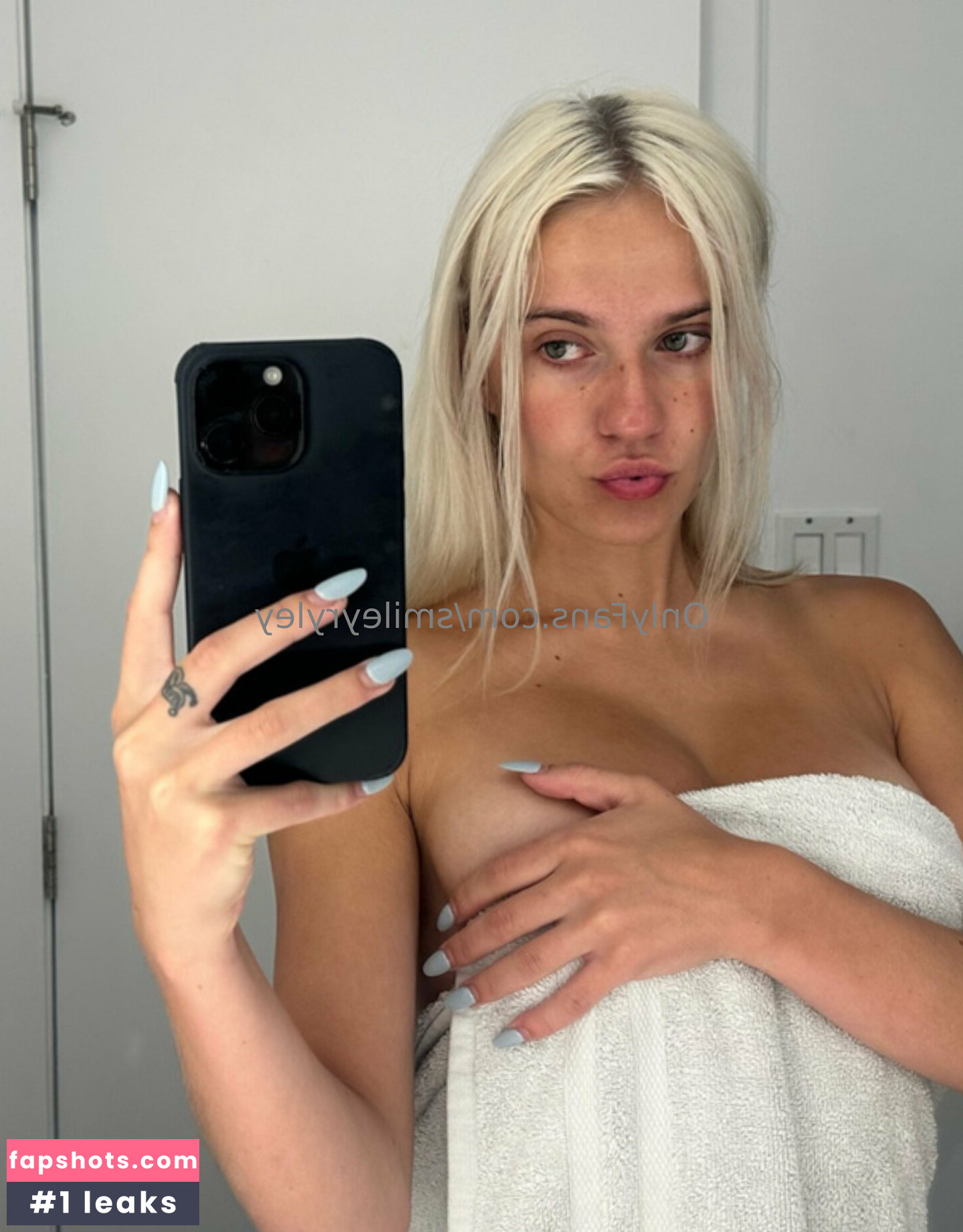 smileyryley Nacktheit OnlyFans Fotos #9 - Fapshots