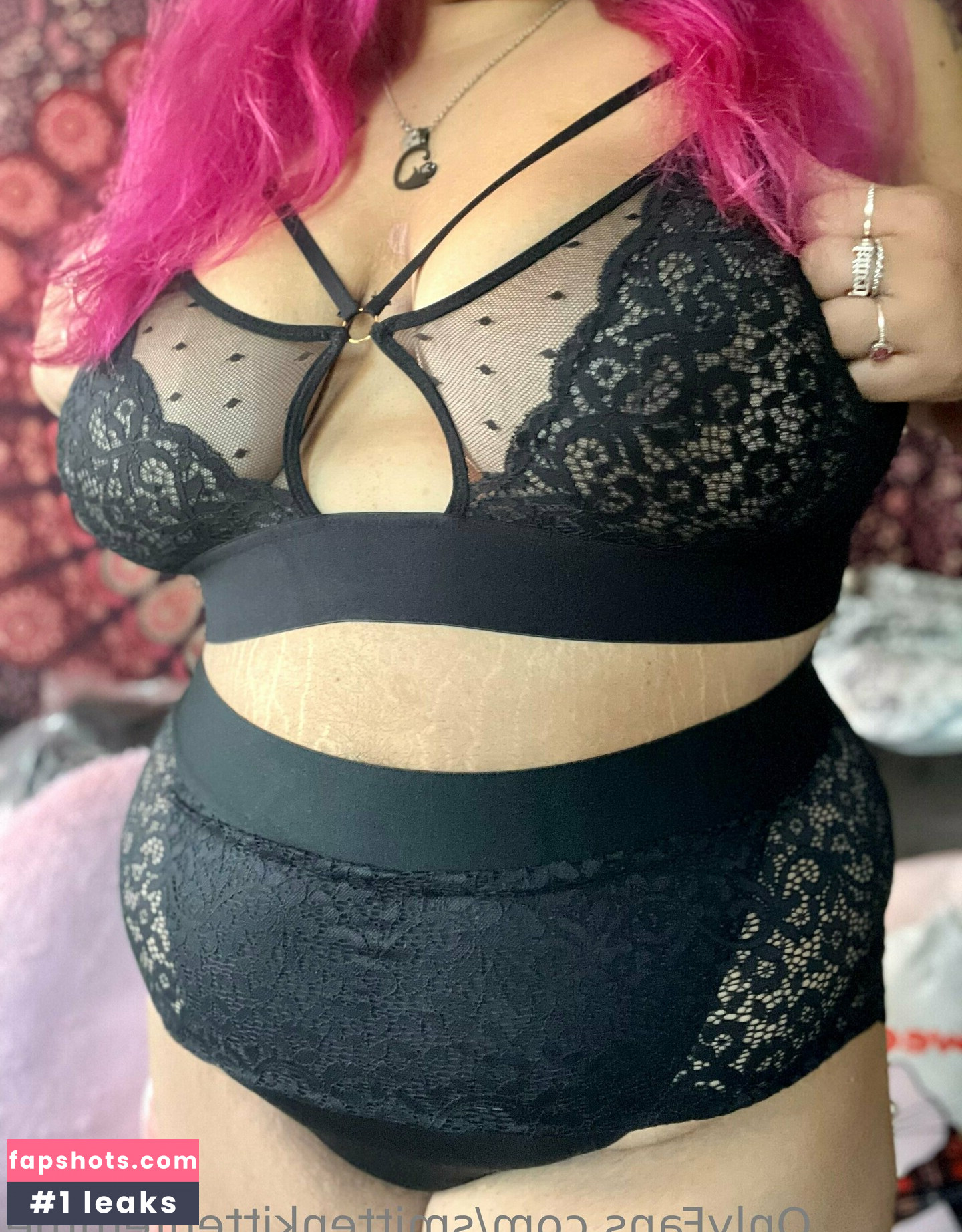 smittenkittenfemme gallery photo #25