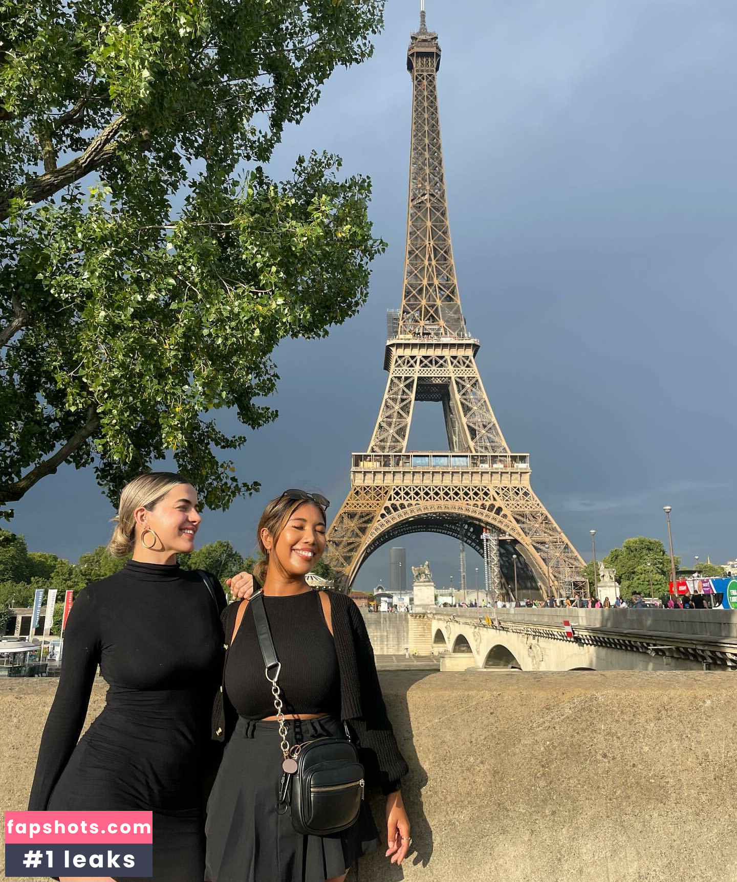 Sml.Prsn gallery photo #12