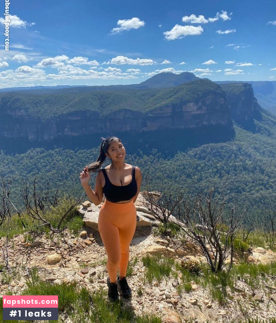 Sml.Prsn gallery photo #17