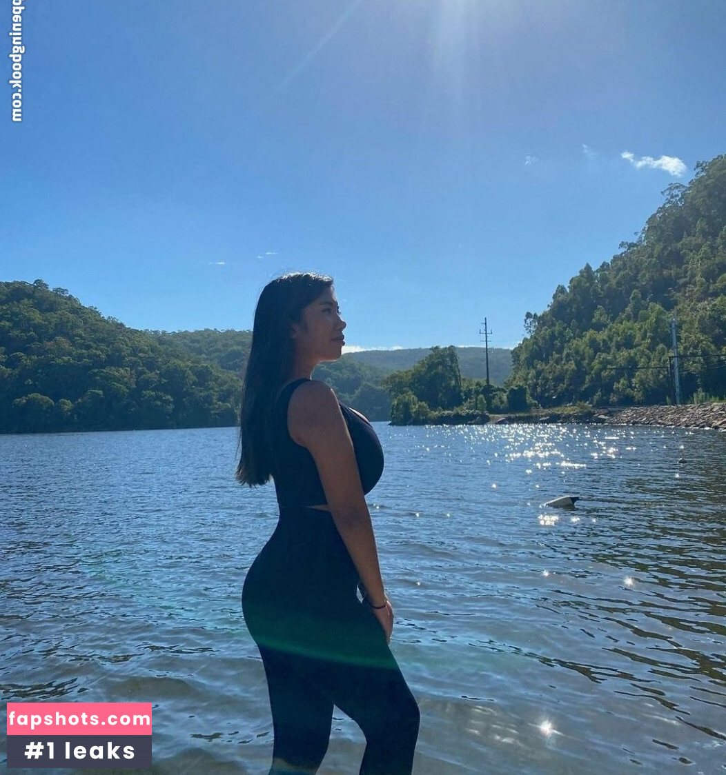 Sml.Prsn gallery photo #48