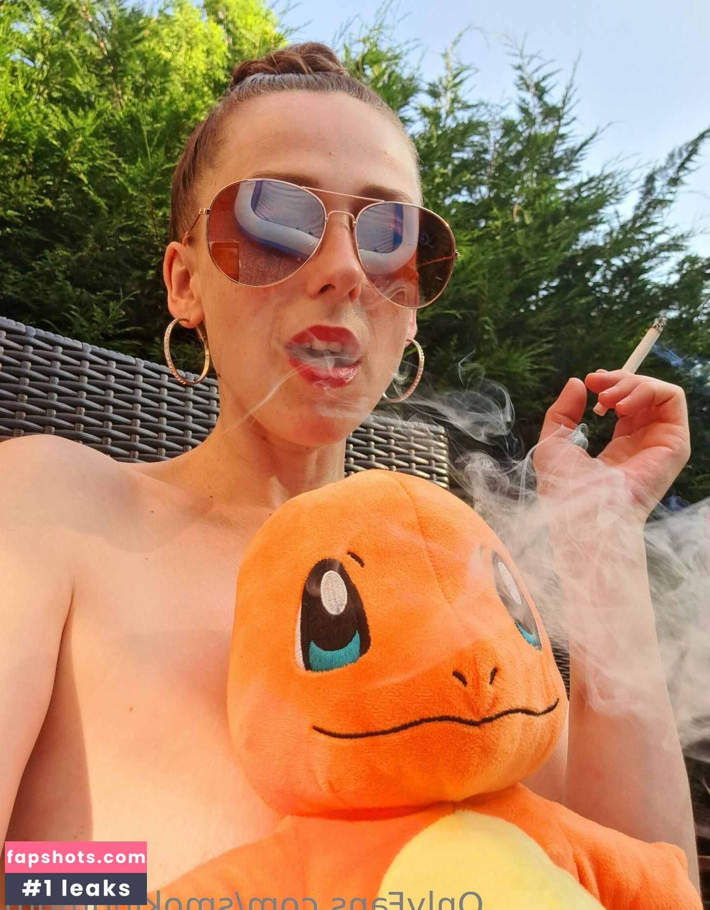 smokingmom gallery photo #18