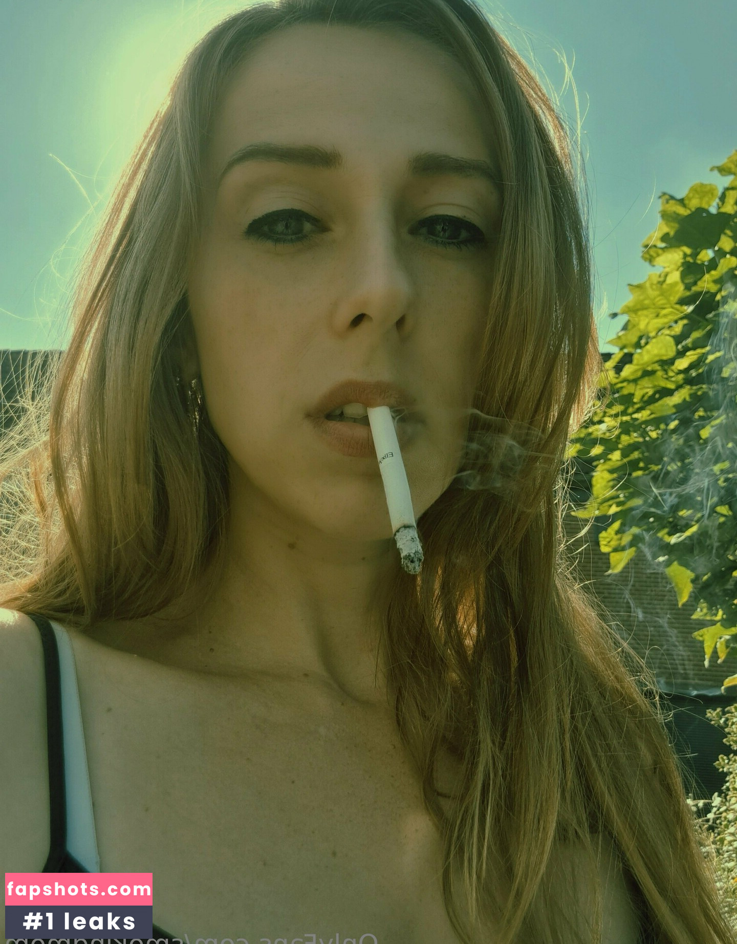 smokingmom gallery photo #6