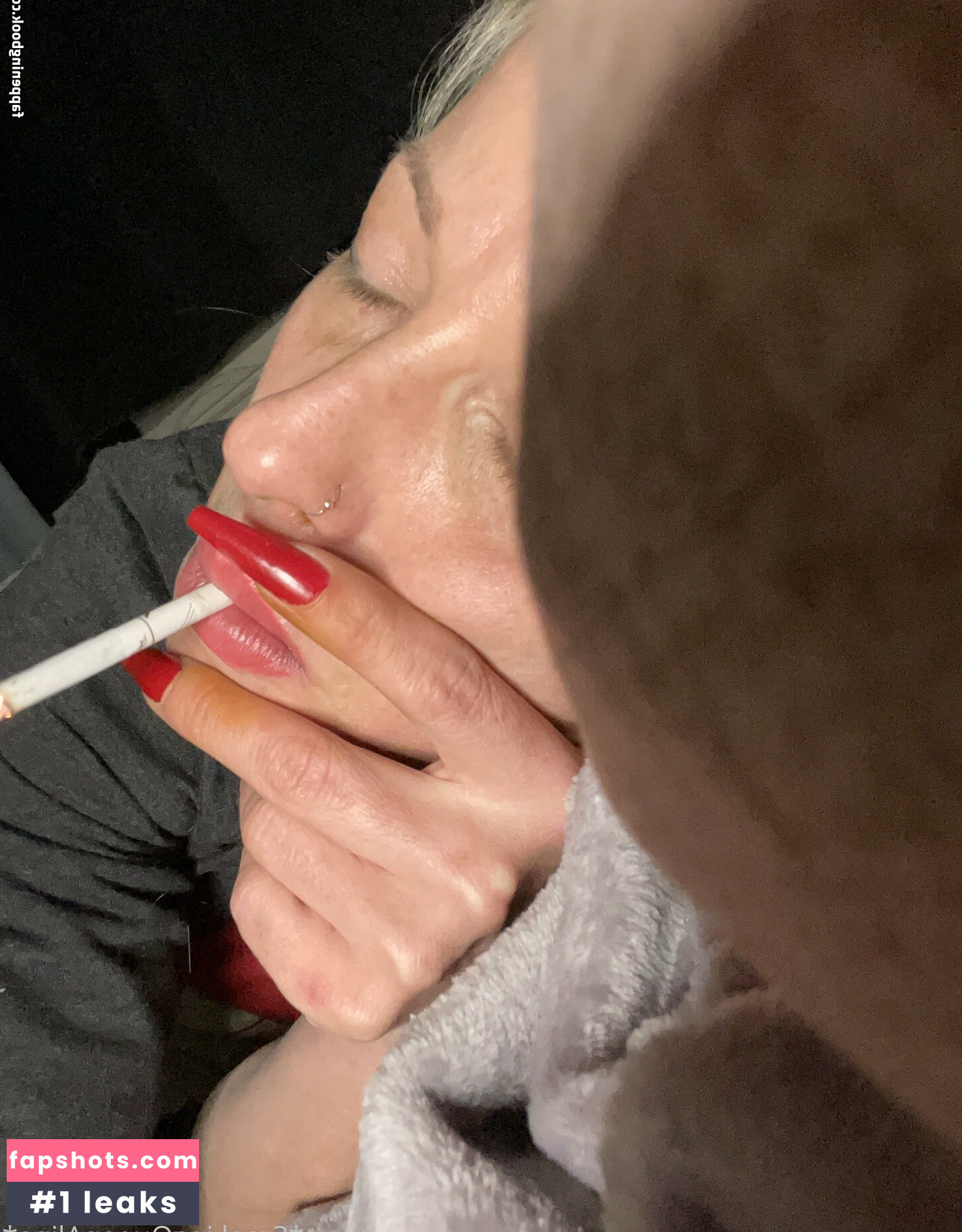 smokingqueenalina gallery photo #9