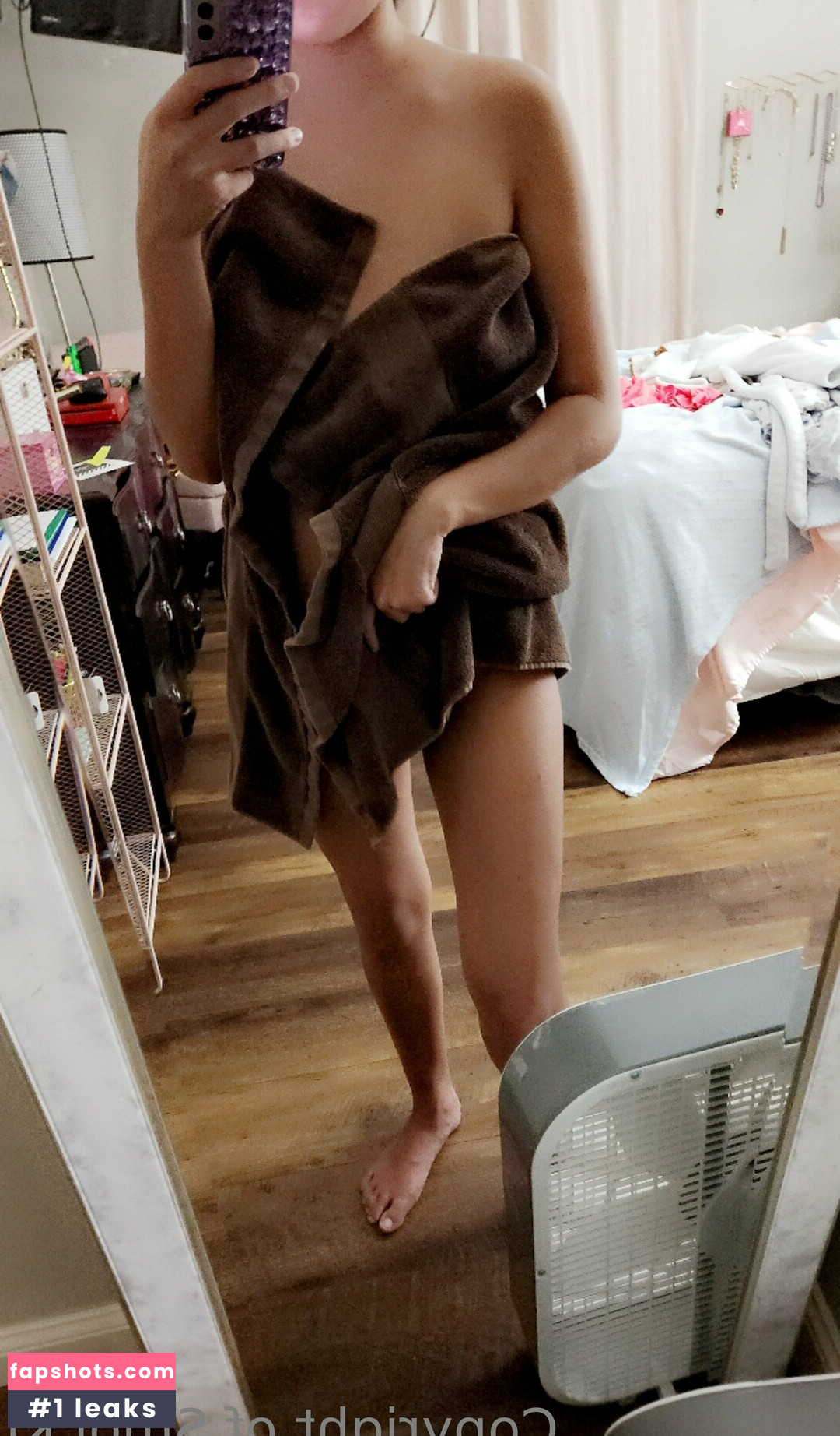 smol.kj gallery photo #15