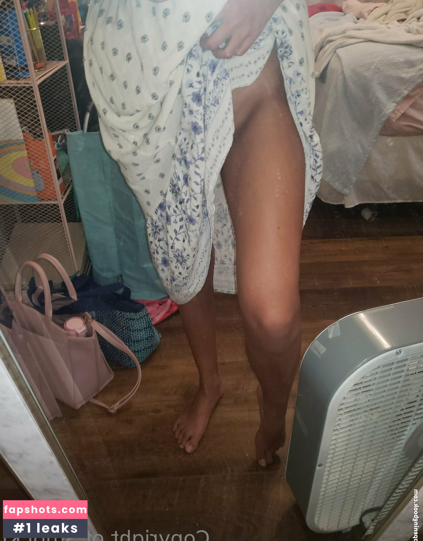 smol.kj gallery photo #21