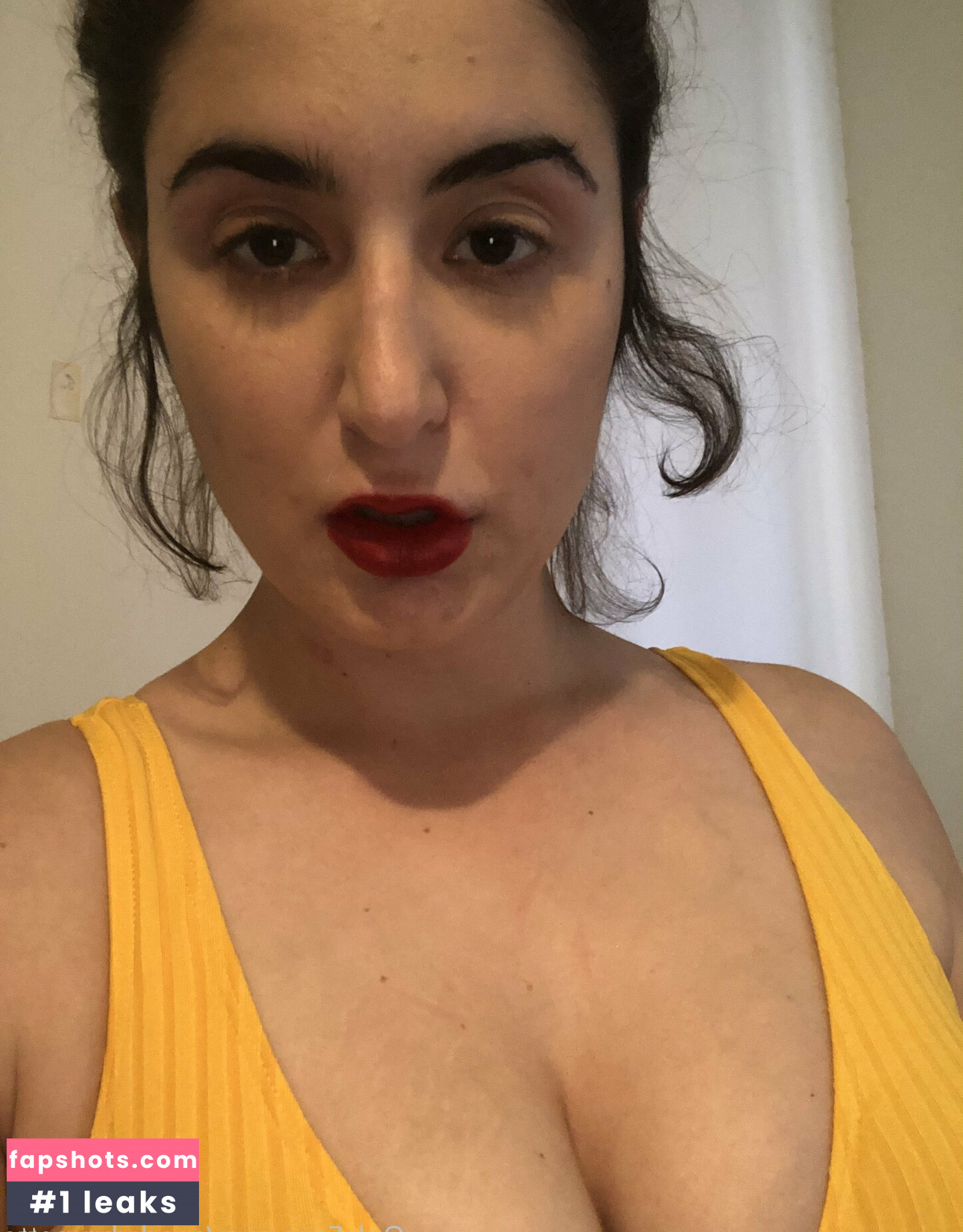 snarkybrunette Nude Leaks OnlyFans Photos #5 - LeakJerk