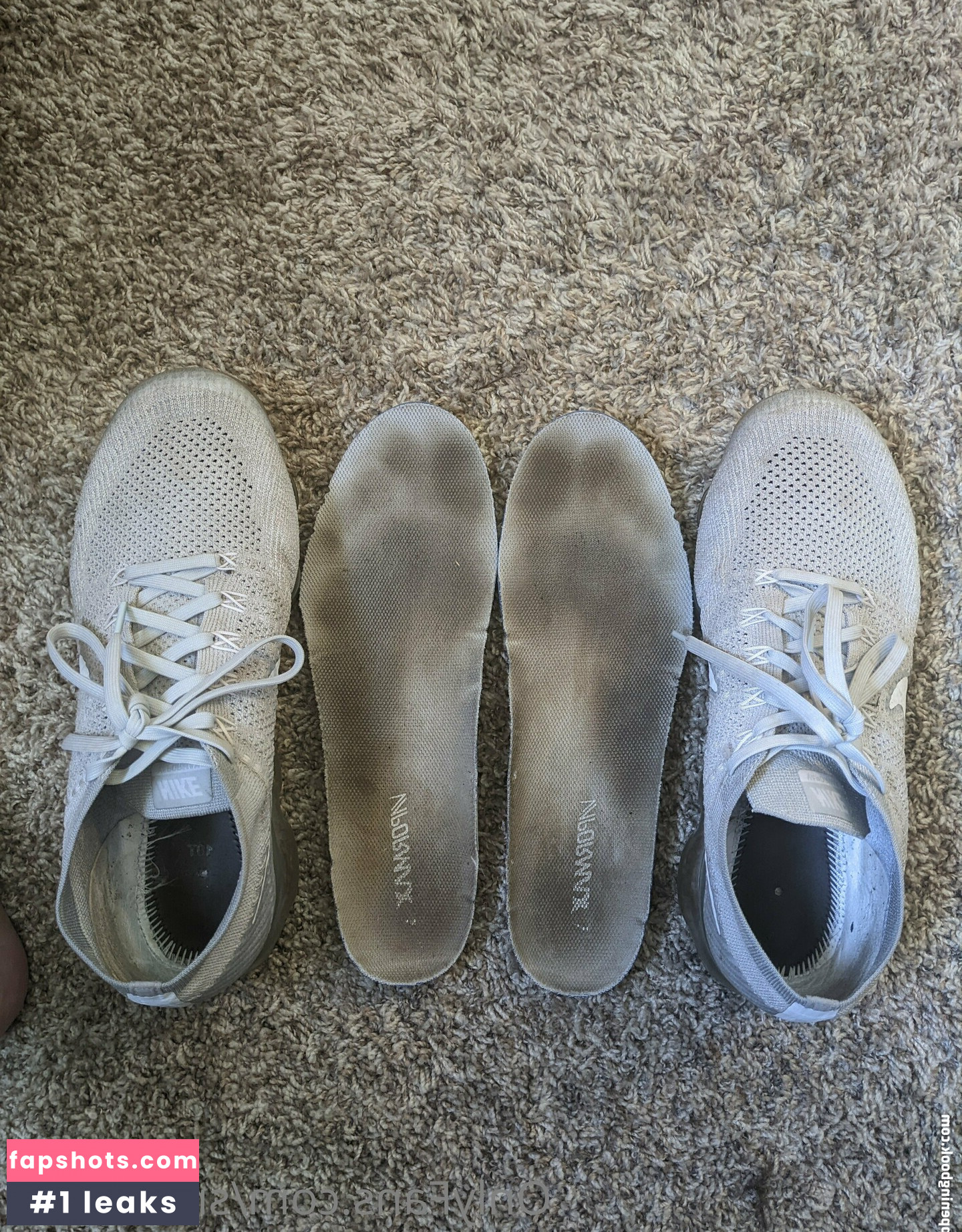 sneaks182 gallery photo #12