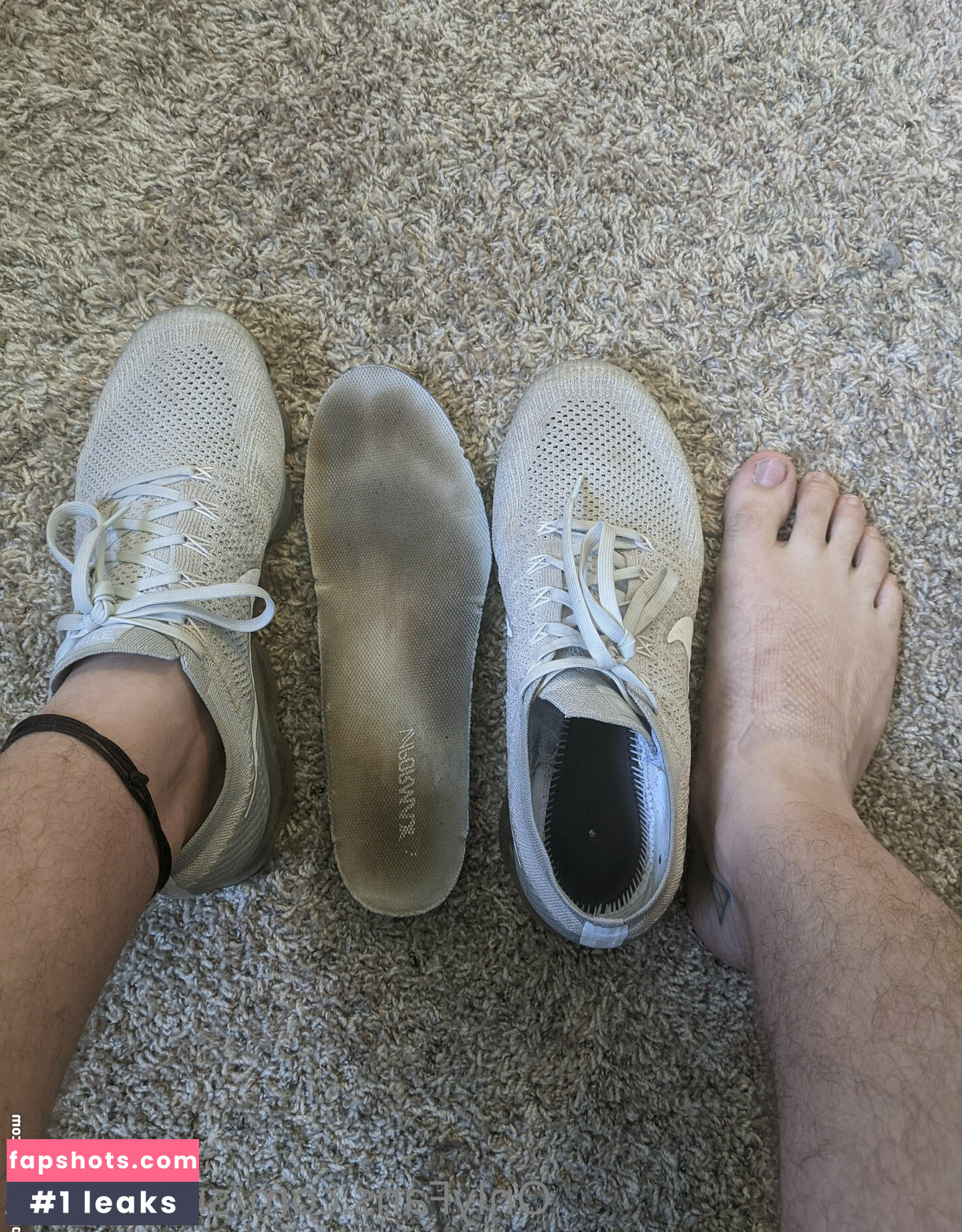 sneaks182 gallery photo #8