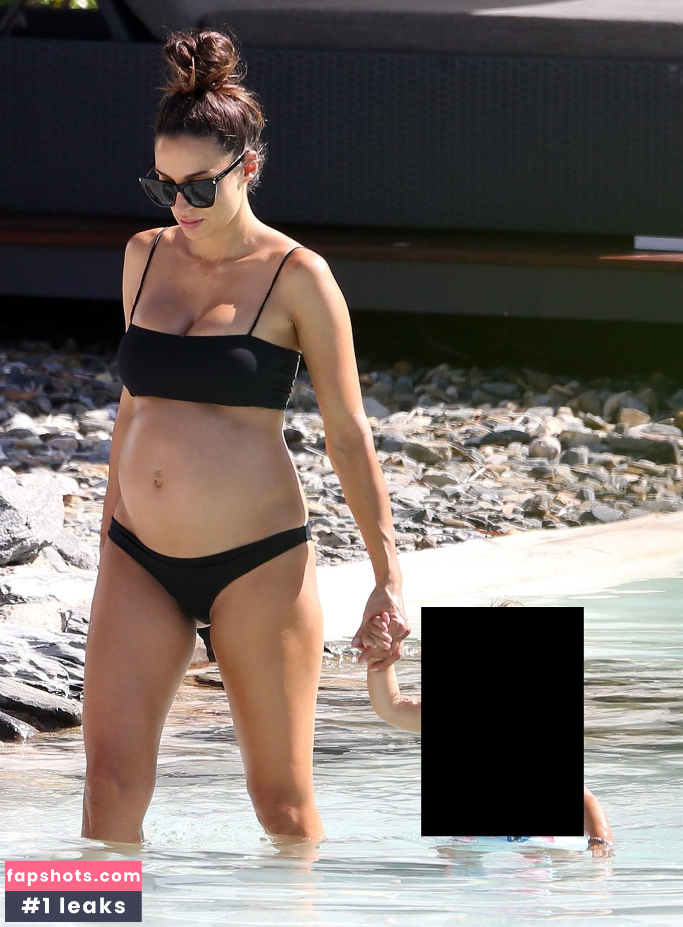 Snezana Markowski gallery photo #19