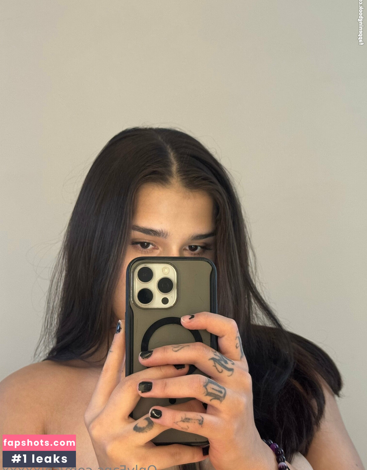 Snixxxxx gallery photo #4