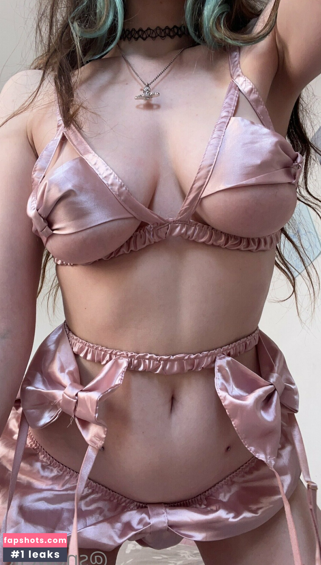 snowelle gallery photo #7