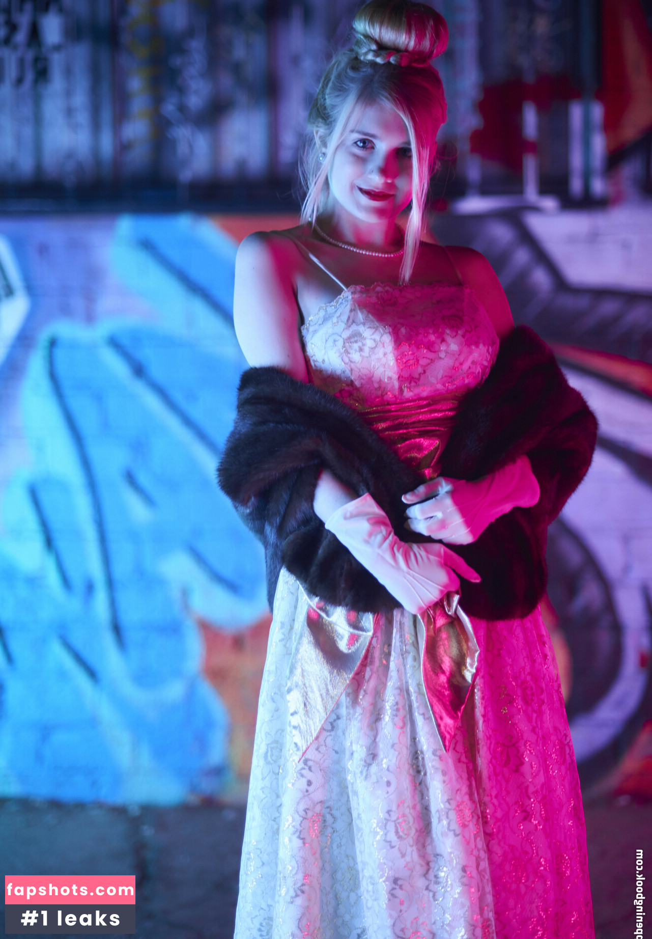 snugzmeow gallery photo #21