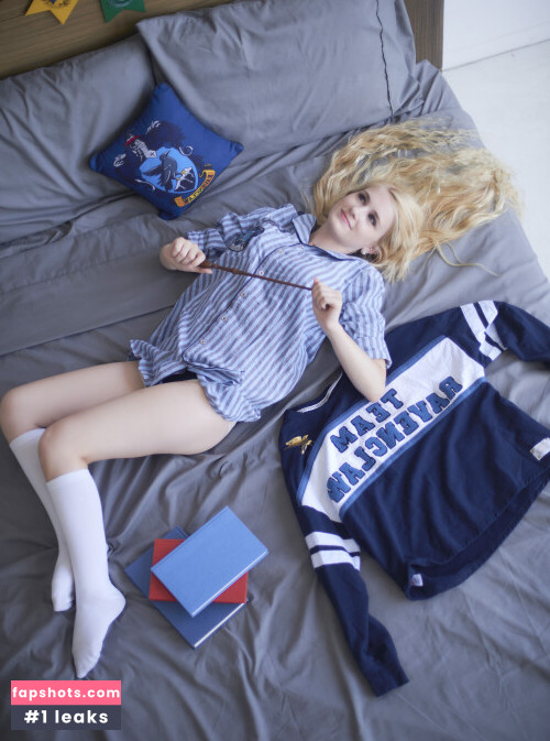 snugzmeow gallery photo #58