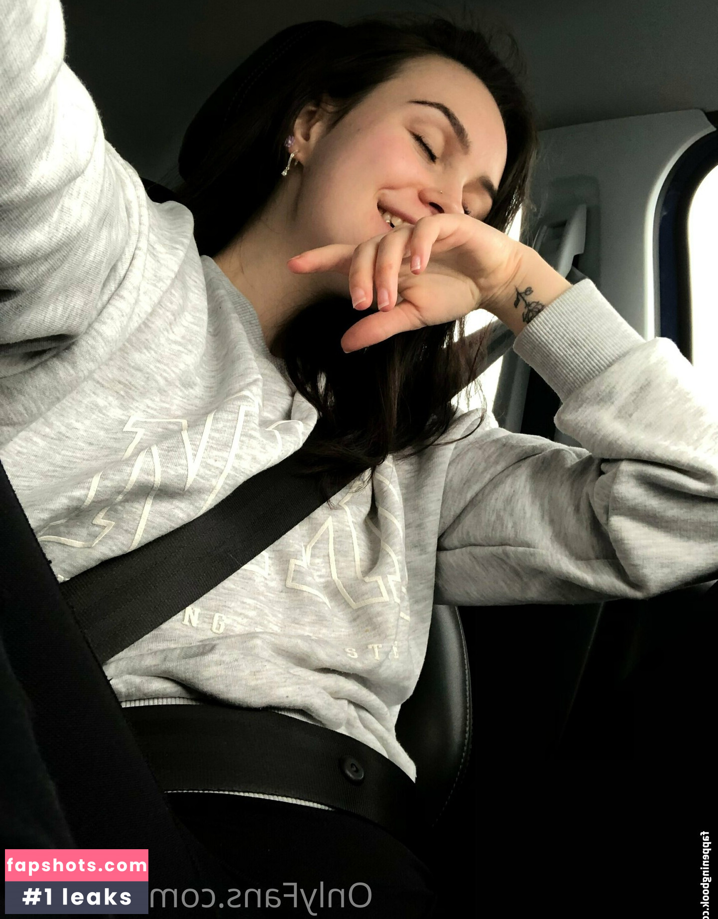 so.lenaa Filtración Desnuda OnlyFans Foto #20 - Fapshots