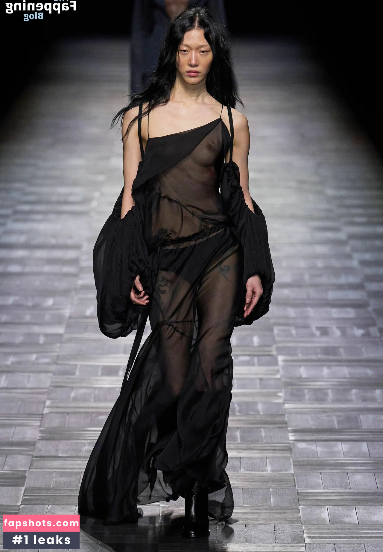 So Ra Choi gallery photo #2