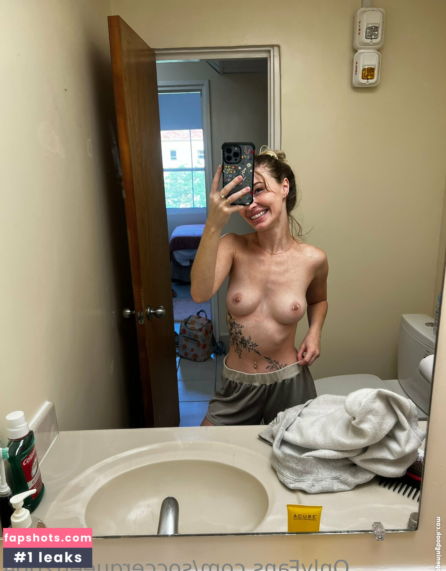 soccerqueen2004 Nahé úniky fotek pouze od fanoušků #20 - Fapshots