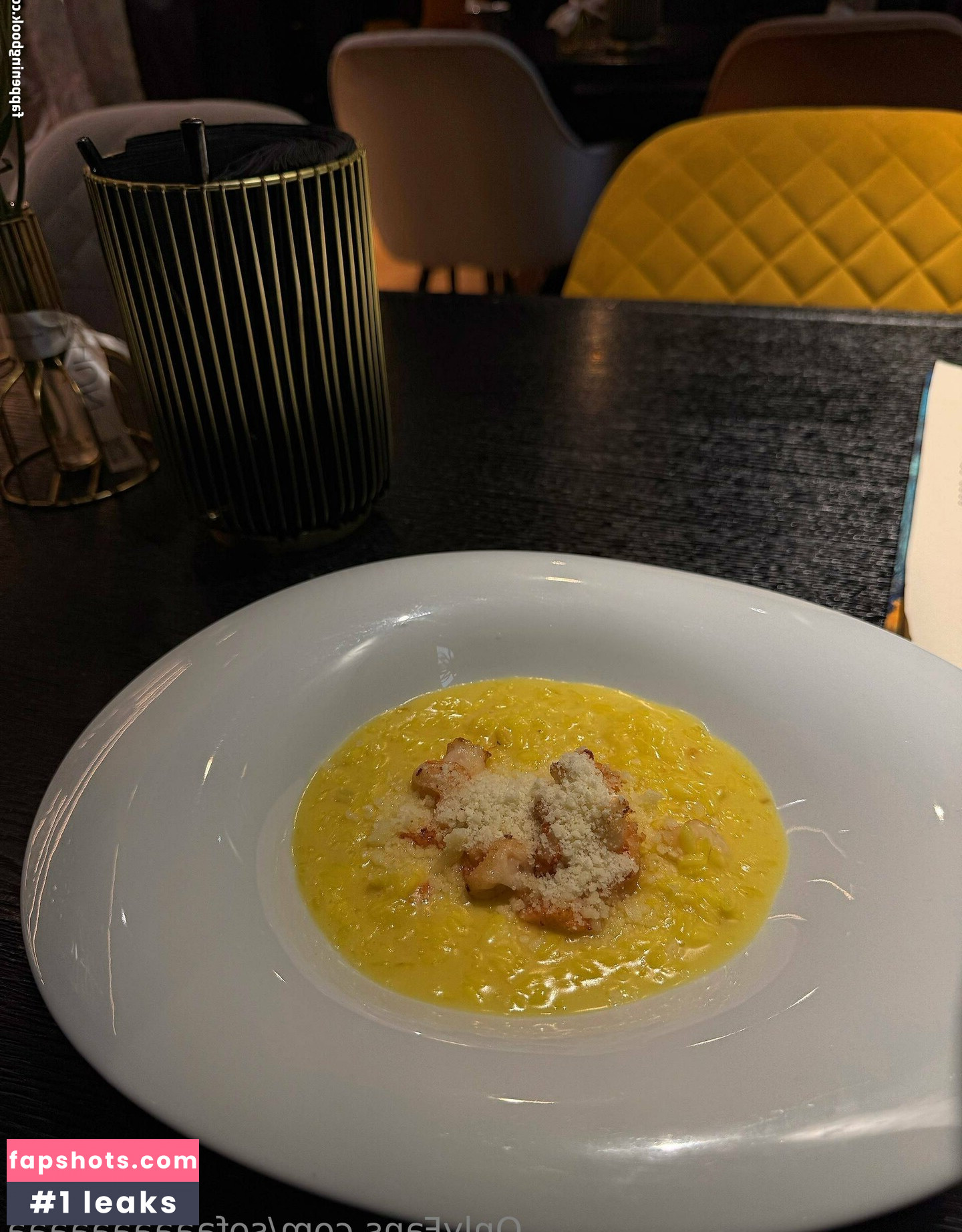 sofaaaaaaaaaa gallery photo #23