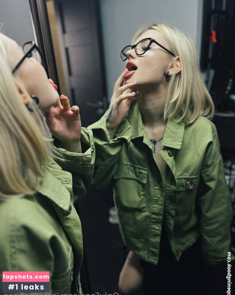 sofaaaaaaaaaa gallery photo #59