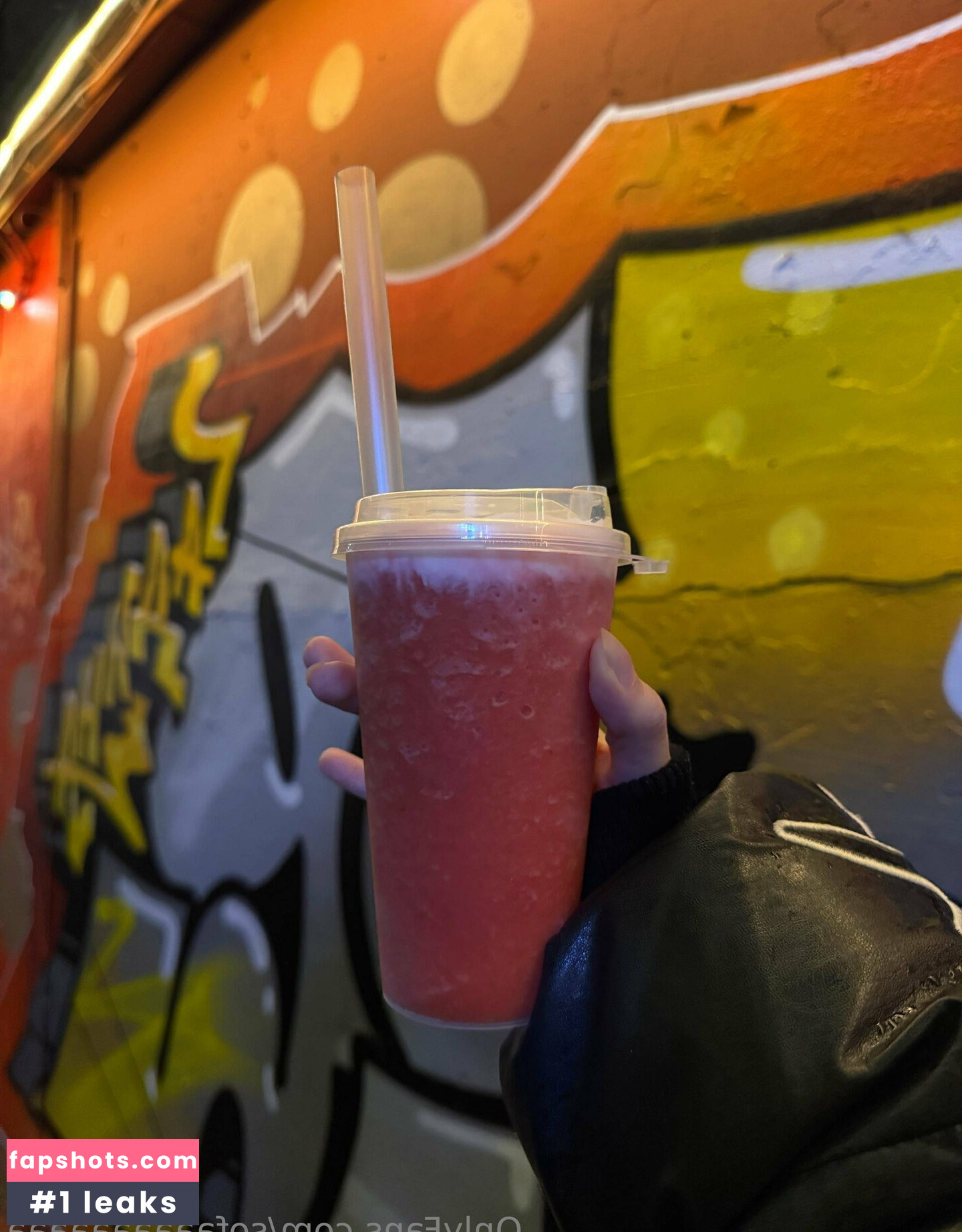 sofaaaaaaaaaa gallery photo #9