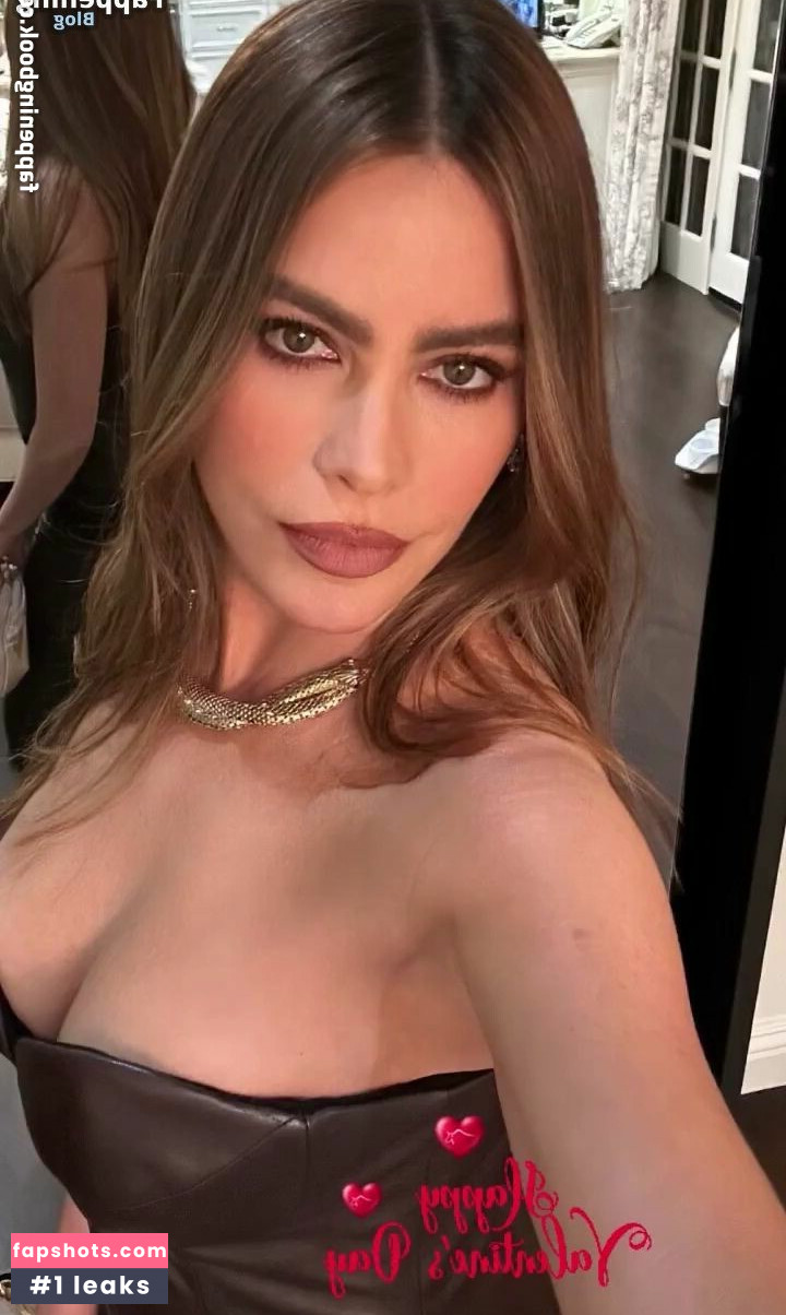 Sofi­a Vergara gallery photo #5