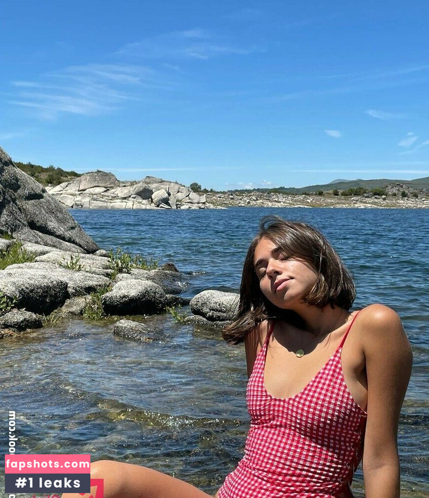 Sofia Barbosa gallery photo #6