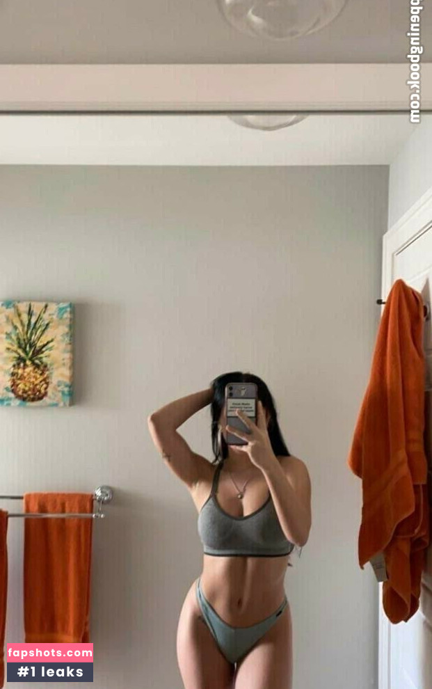 Sofia Cola gallery photo #2