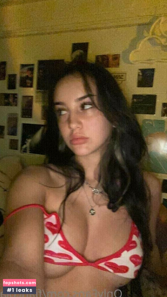 Sofia Cola gallery photo #5