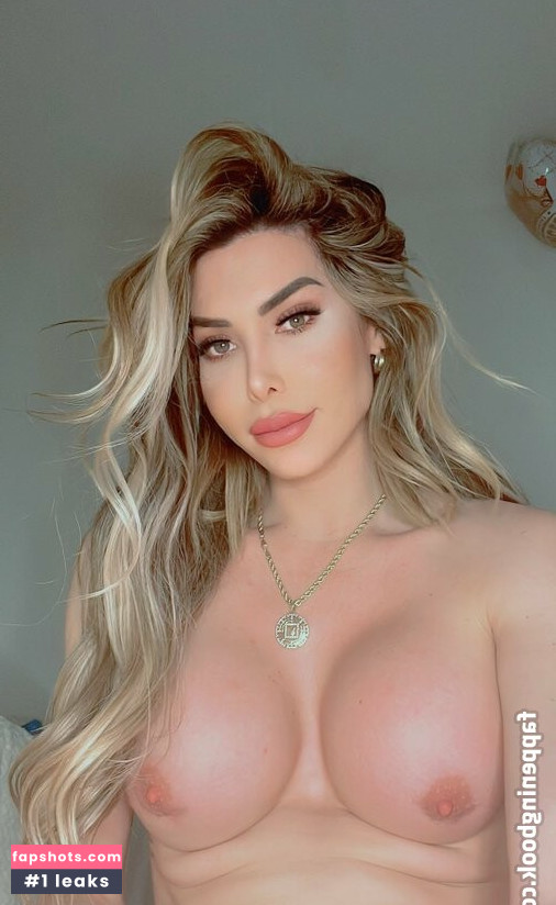 Sofia Dior nude babe gallery