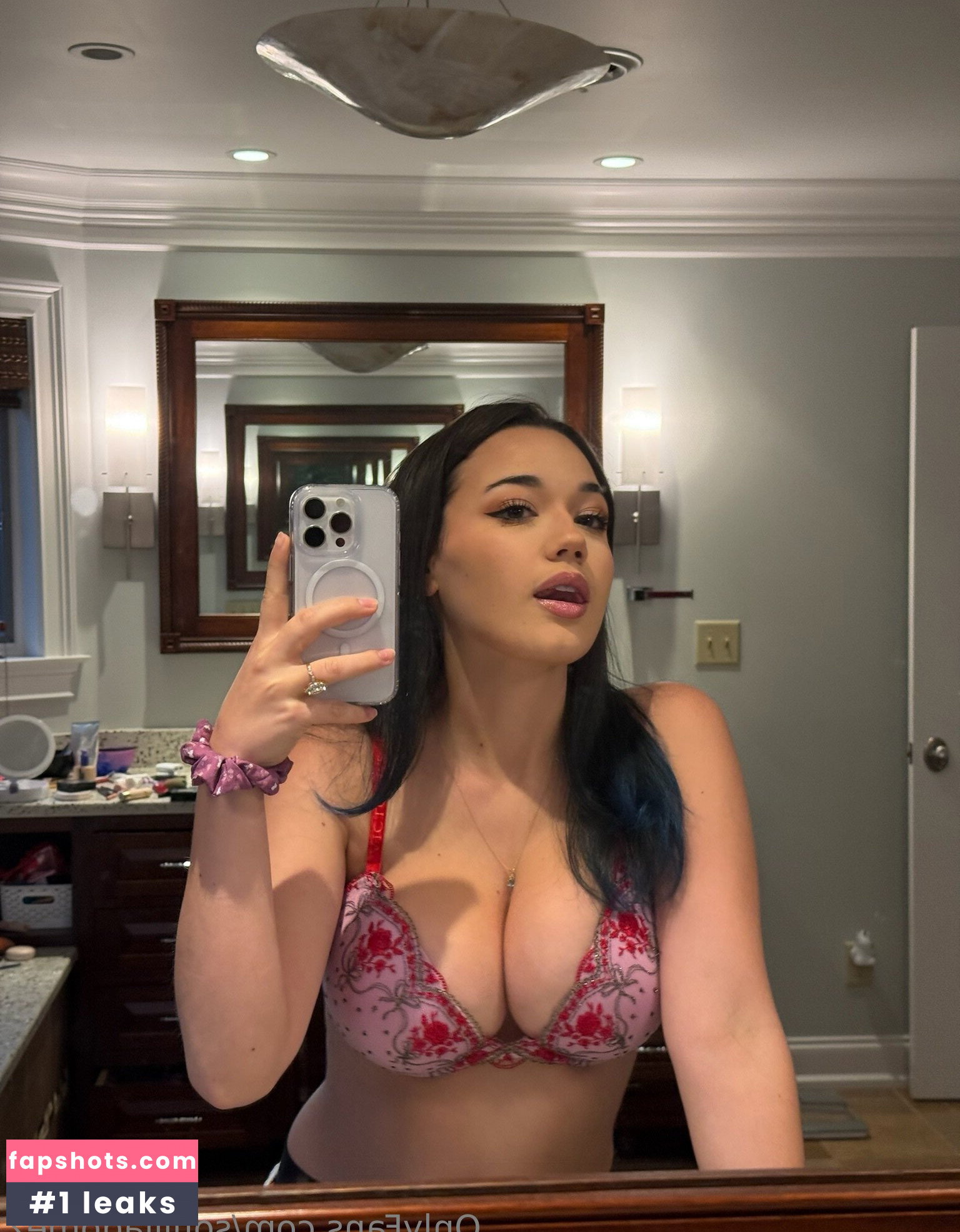 Sofia Gomez gallery photo #871