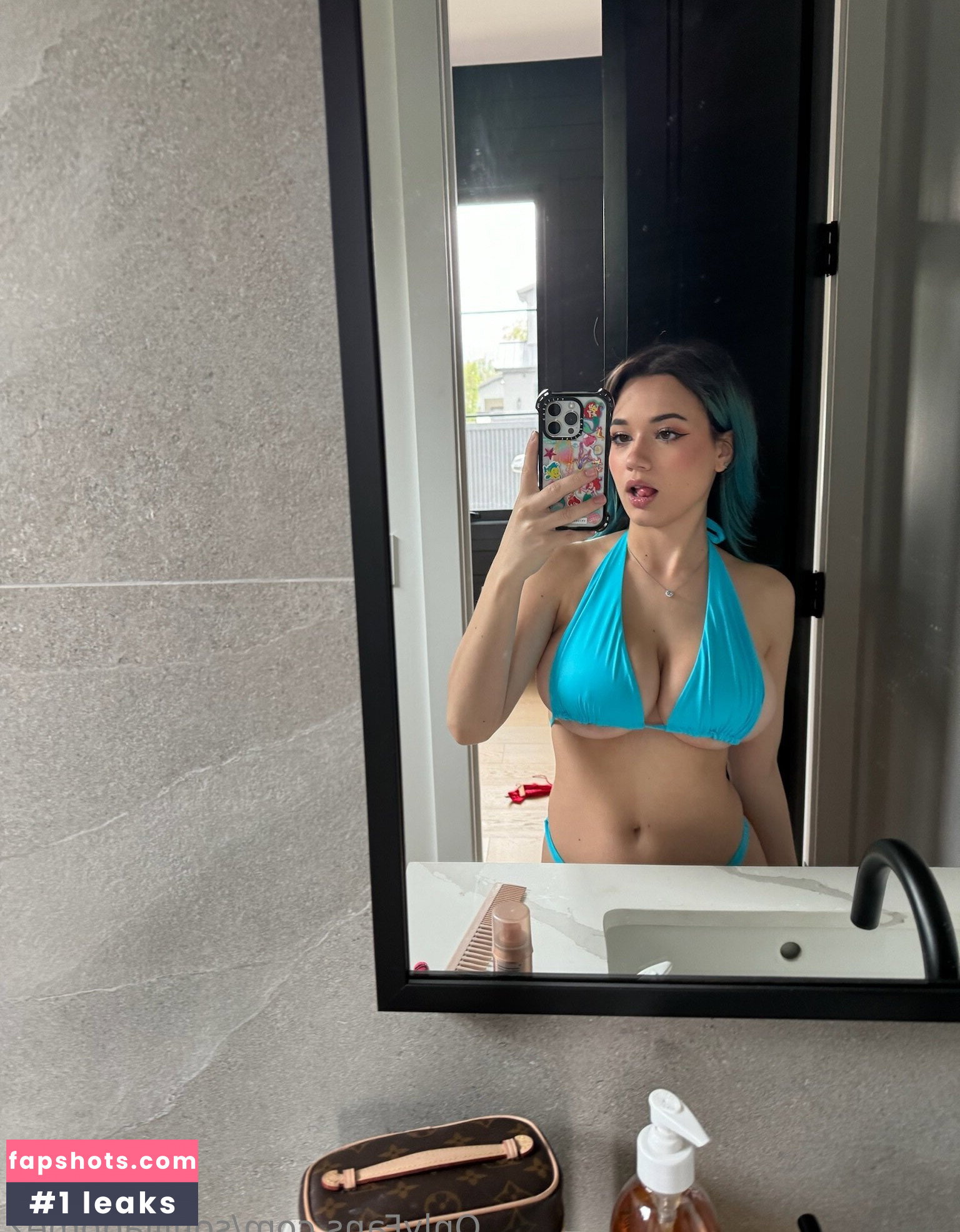 Sofia Gomez gallery photo #2083