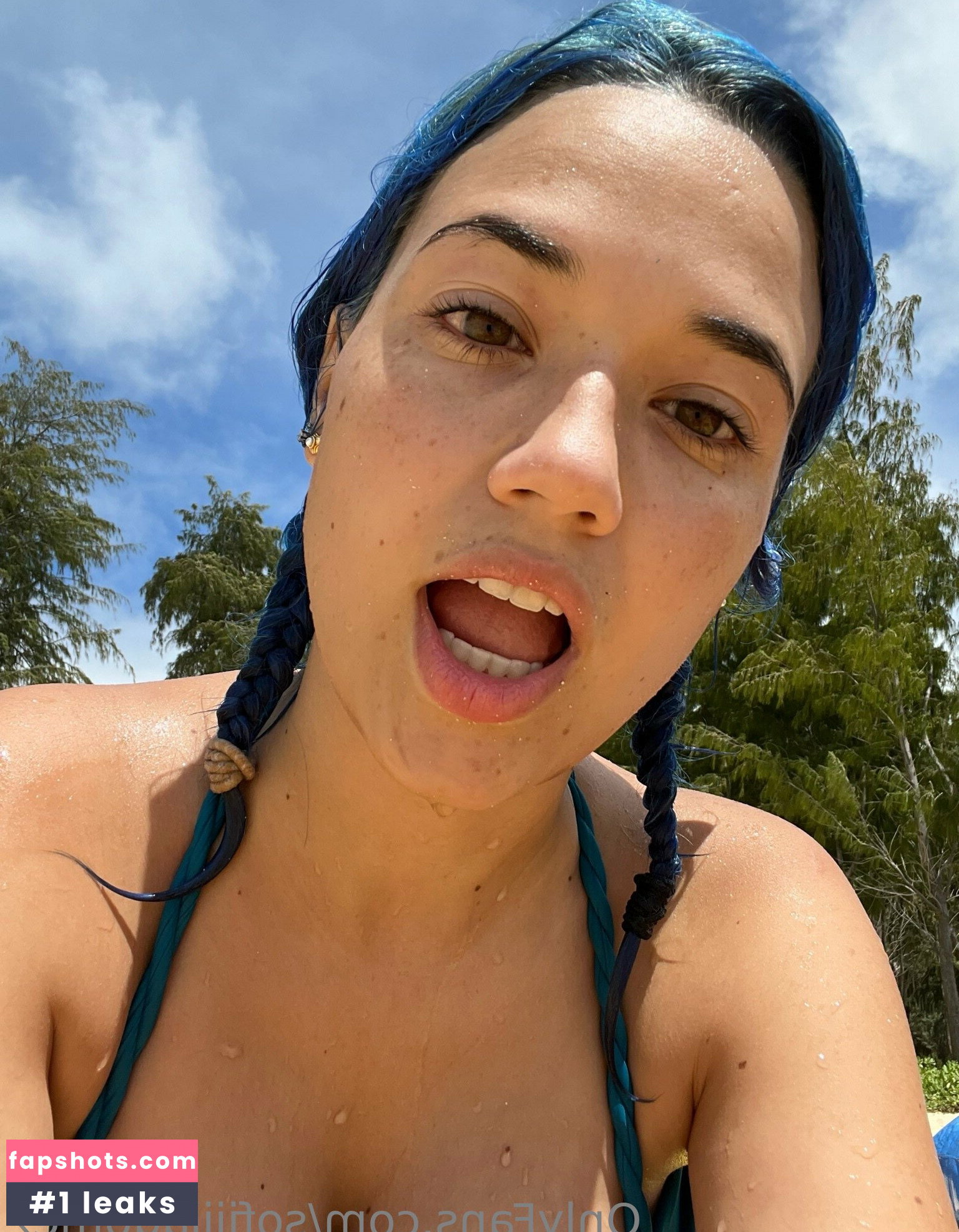 Sofia Gomez gallery photo #2331