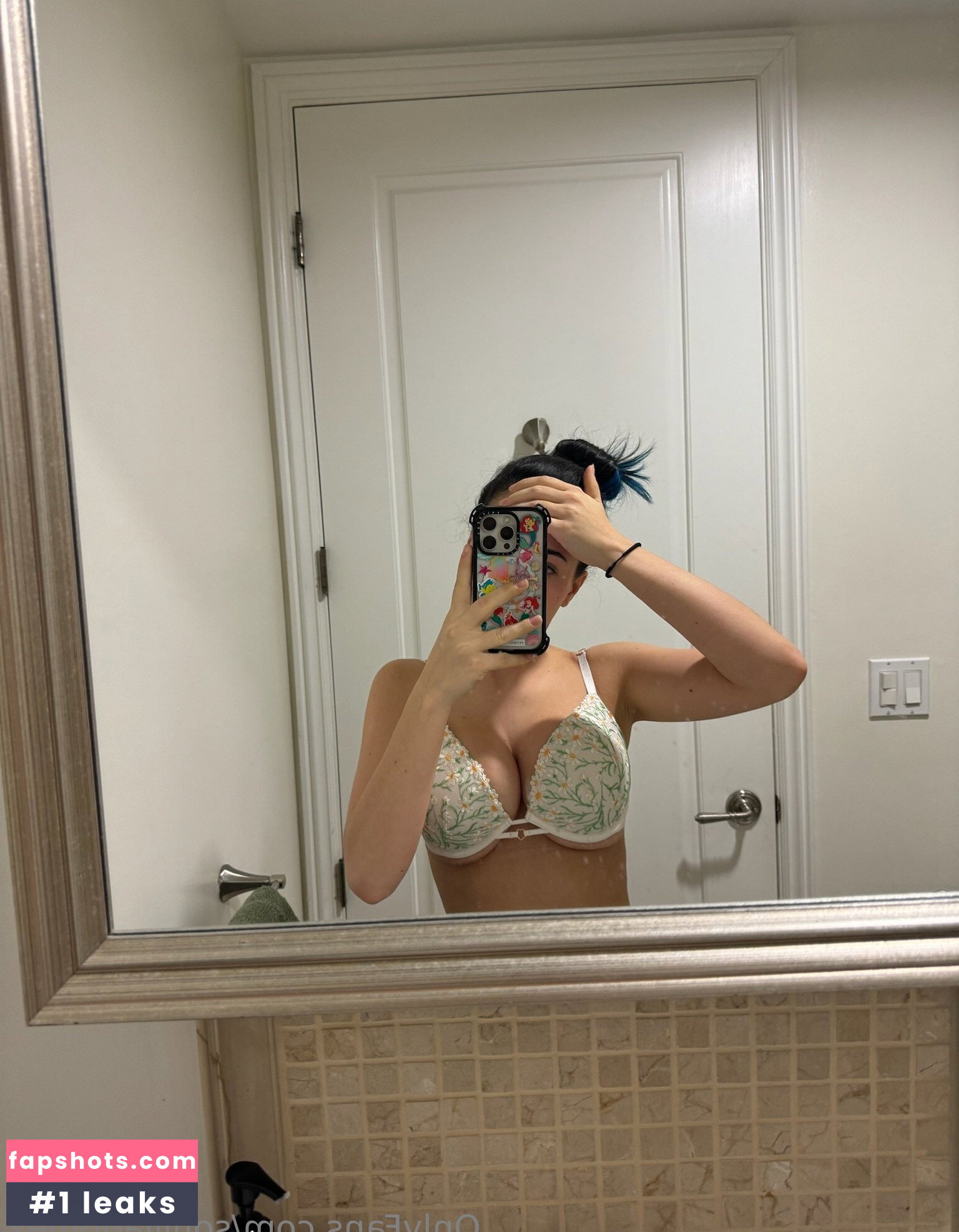 Sofia Gomez gallery photo #2414