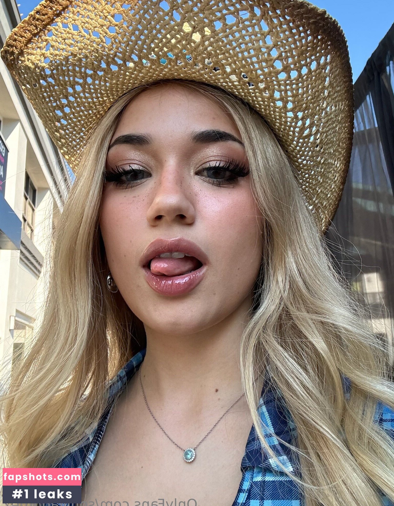 Sofia Gomez gallery photo #3782